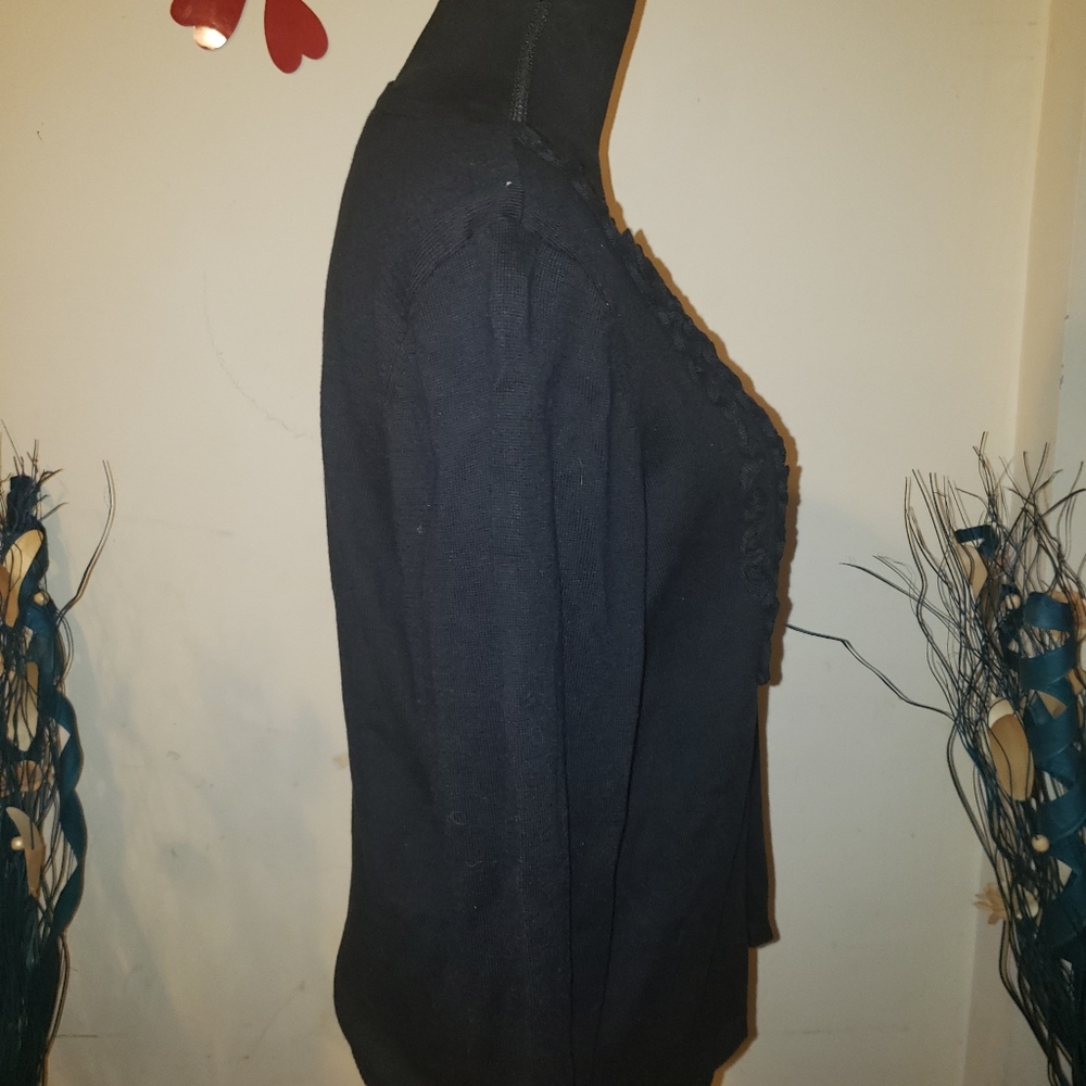 Liz  Claiborne black sweater - Picture 5 of 6